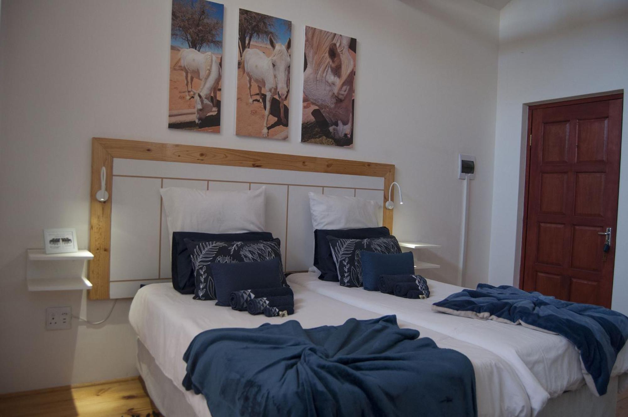 Wildhorses B&B And Self Catering Lüderitz Εξωτερικό φωτογραφία